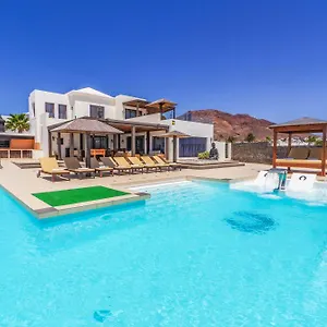 villa-buddha-playa-blanca-lanzarote.in-canary-islands.com/